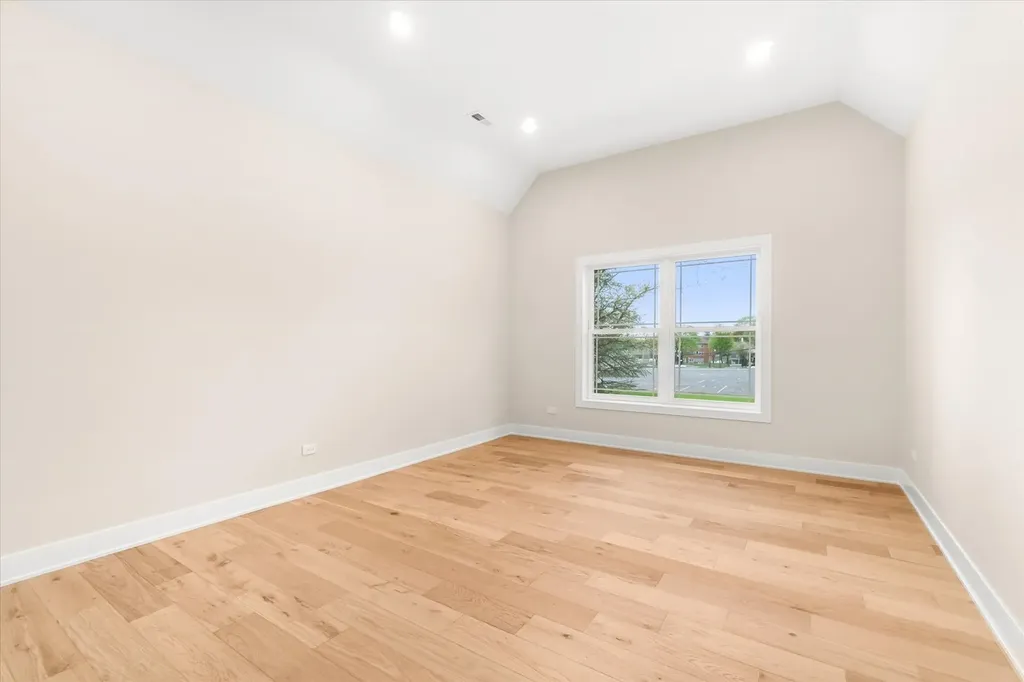 520 North Sleight Street Naperville IL 60563