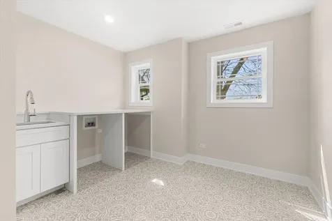 520 North Sleight Street Naperville IL 60563