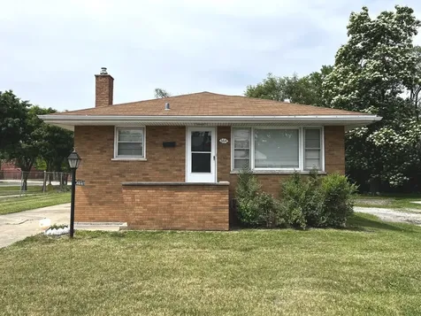 664 East 142nd Street Dolton IL 60419