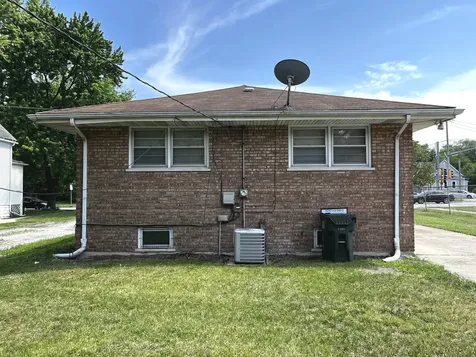 664 East 142nd Street Dolton IL 60419