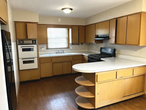 664 East 142nd Street Dolton IL 60419