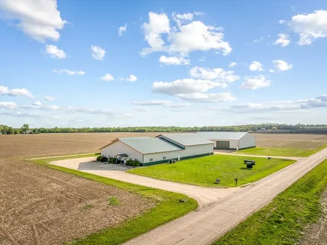 11635 Wange Road Capron IL 61012