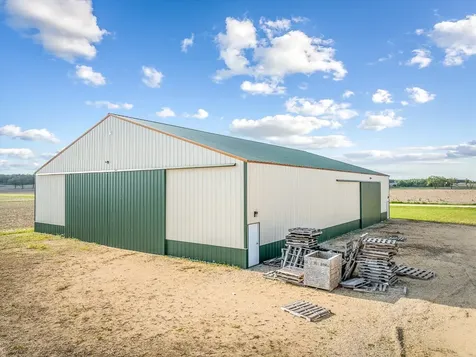 11635 Wange Road Capron IL 61012