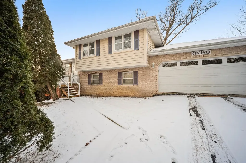 0N160 Sarana Avenue West Chicago IL 60185