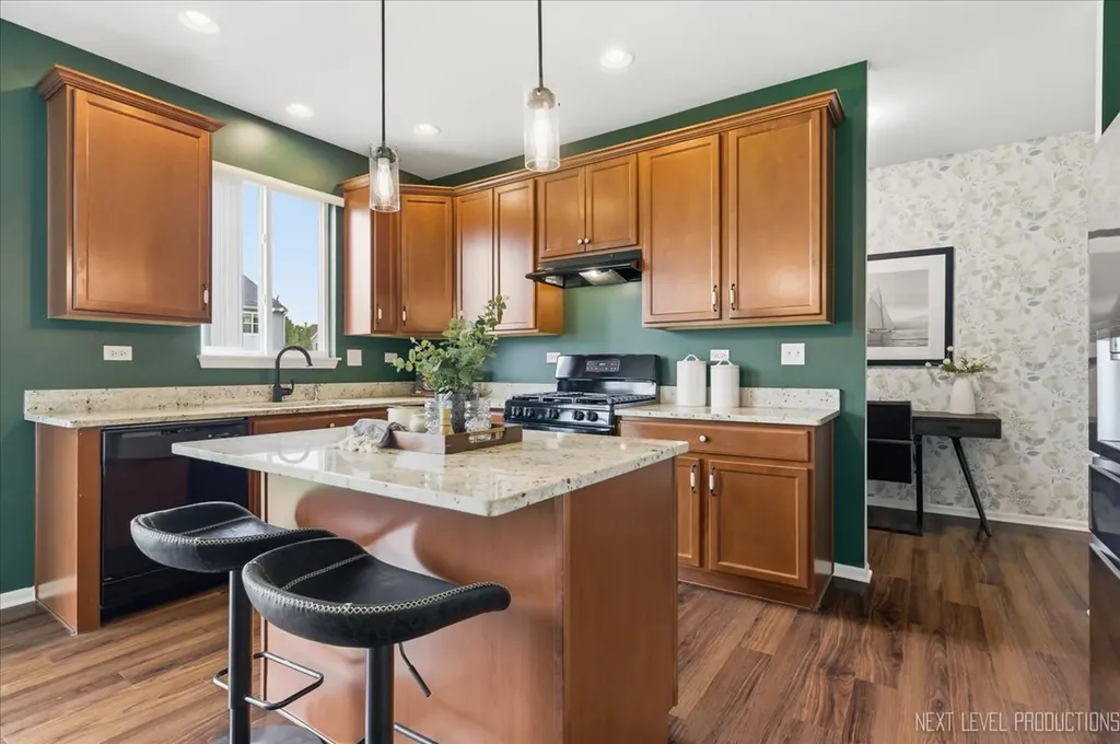 5734 Oak Ridge Way Lisle IL 60532