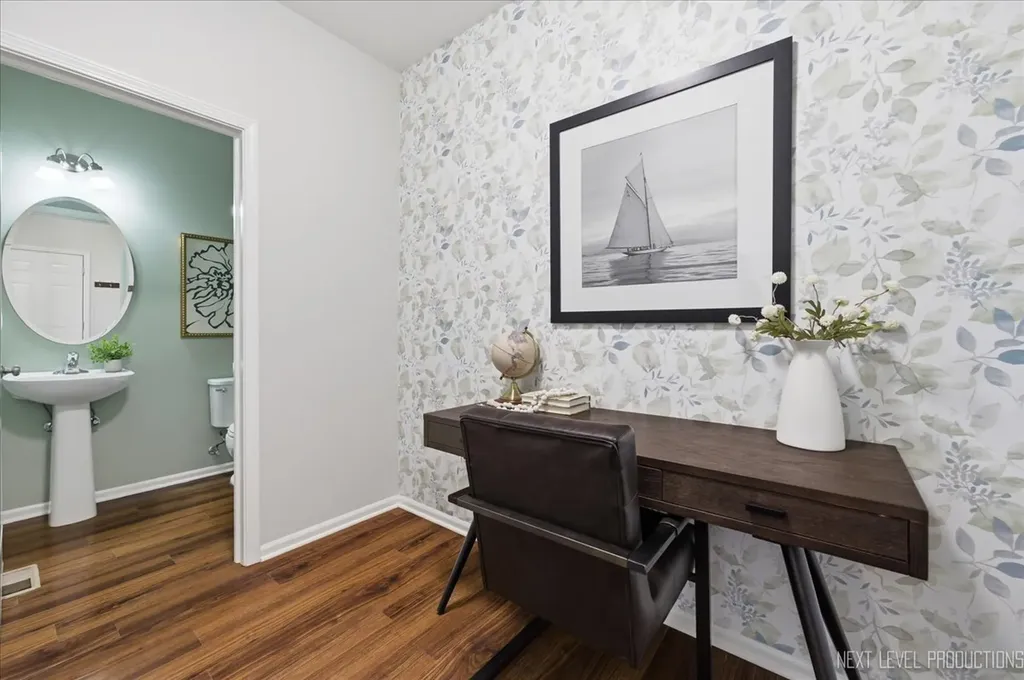 5734 Oak Ridge Way Lisle IL 60532