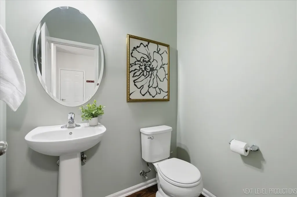 5734 Oak Ridge Way Lisle IL 60532