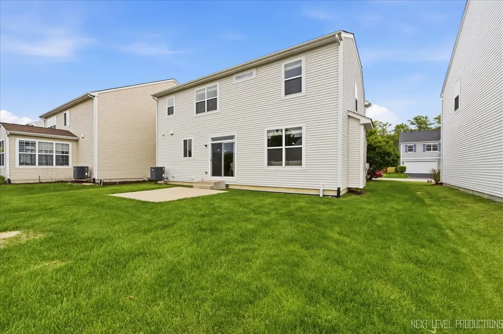5734 Oak Ridge Way Lisle IL 60532