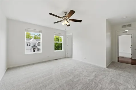 5734 Oak Ridge Way Lisle IL 60532