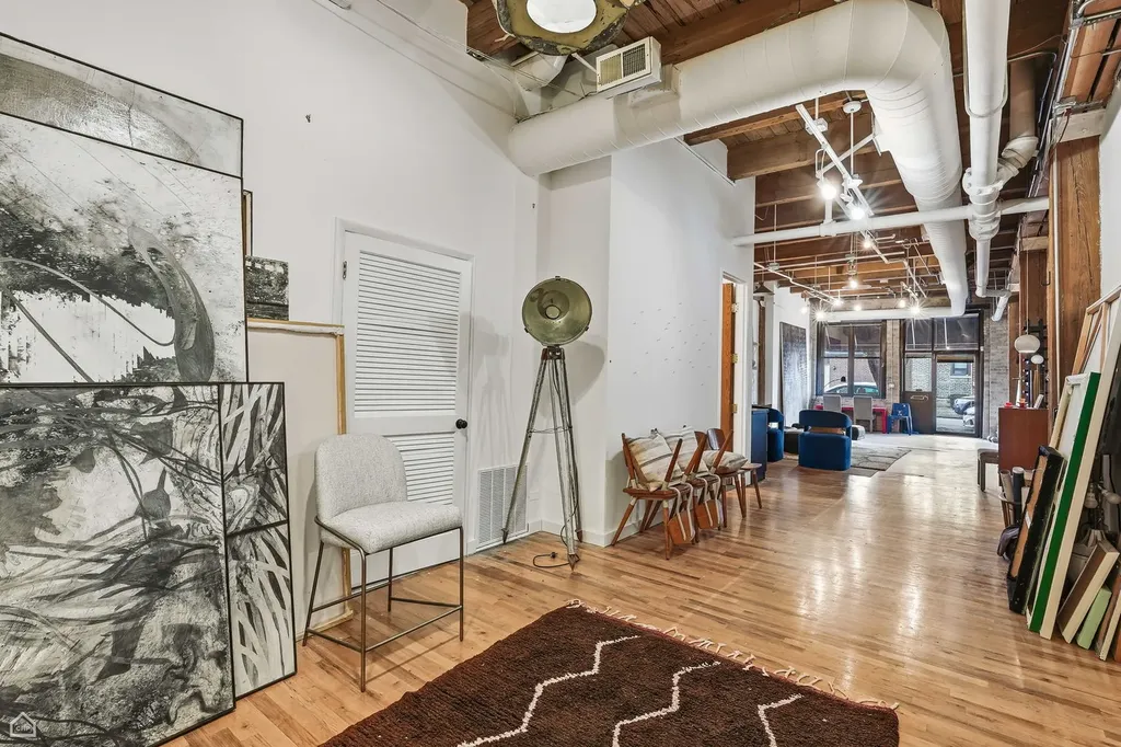 2401 West Ohio Street Chicago IL 60612