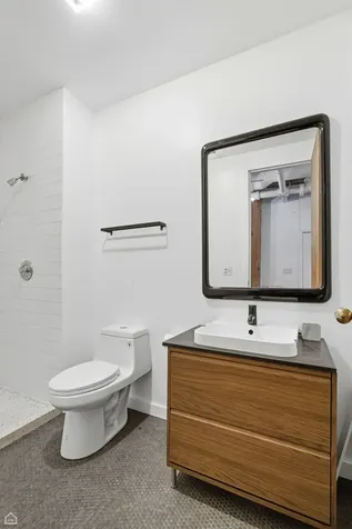2401 West Ohio Street Chicago IL 60612