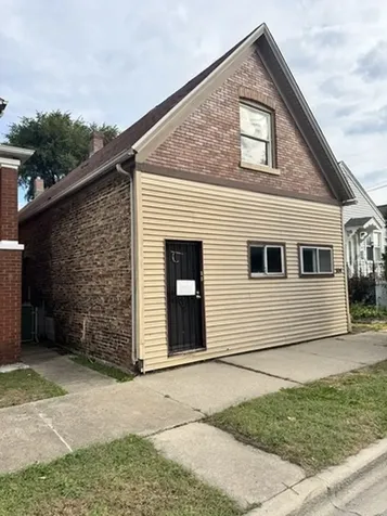304 155TH Place Calumet City IL 60409