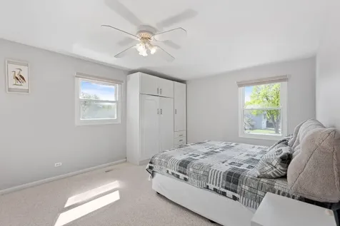 1120 Thompson Boulevard Buffalo Grove IL 60089