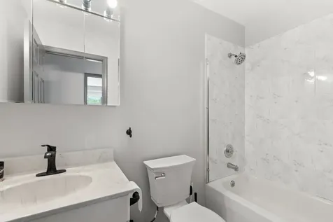 1120 Thompson Boulevard Buffalo Grove IL 60089