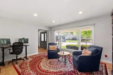 1120 Thompson Boulevard Buffalo Grove IL 60089