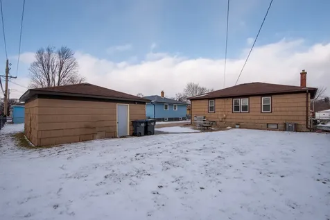 827 East 160th Place South Holland IL 60473