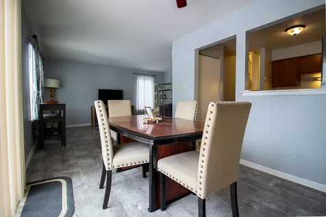 18541 Meadow Lane Hazel Crest IL 60429
