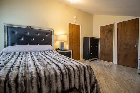 18541 Meadow Lane Hazel Crest IL 60429