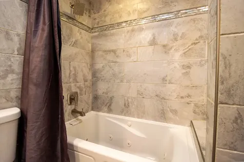 18541 Meadow Lane Hazel Crest IL 60429