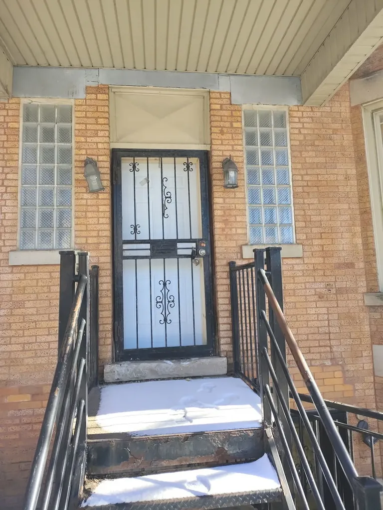 6741-43 South Eberhart Avenue Chicago IL 60637