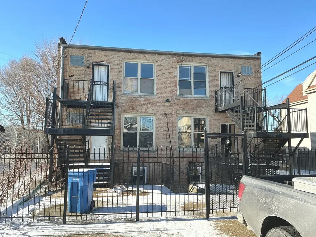 6741-43 South Eberhart Avenue Chicago IL 60637