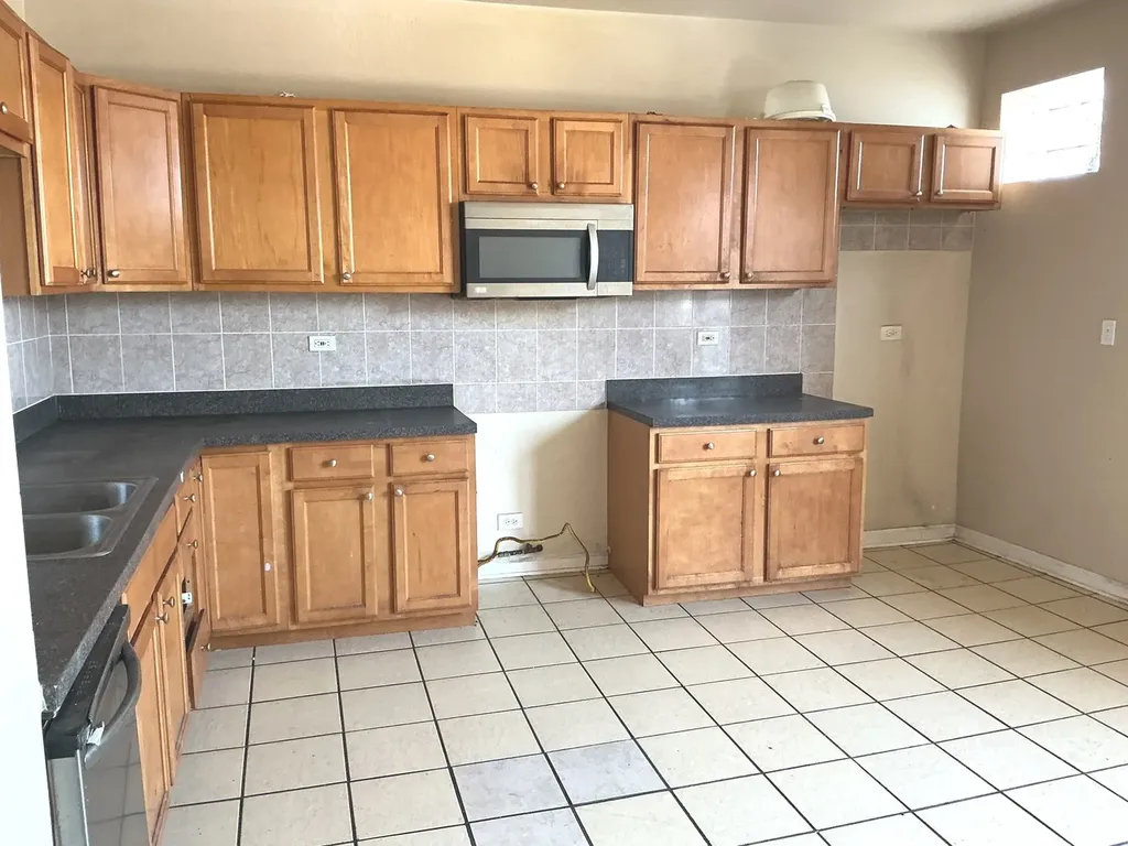 6741-43 South Eberhart Avenue Chicago IL 60637