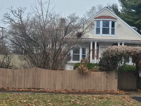 630 Whitney Avenue Winthrop Harbor IL 60096