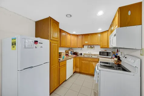 940 Holbrook Road Homewood IL 60430