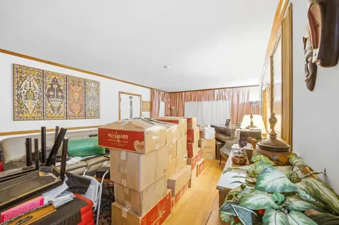 9748 South Van Vlissingen Road Chicago IL 60617