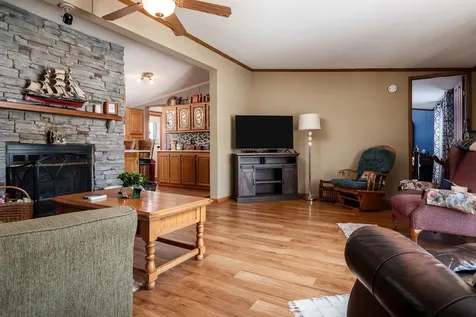 8511 Fig Tree Lane Roscoe IL 61073
