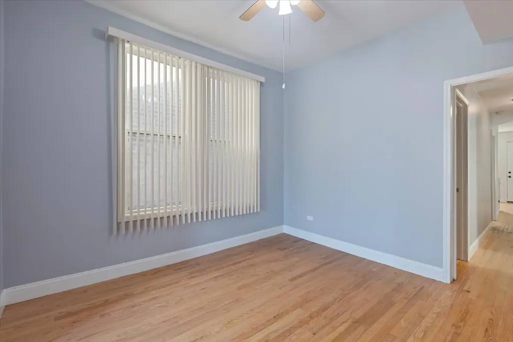 4211 West Gladys Avenue Chicago IL 60624