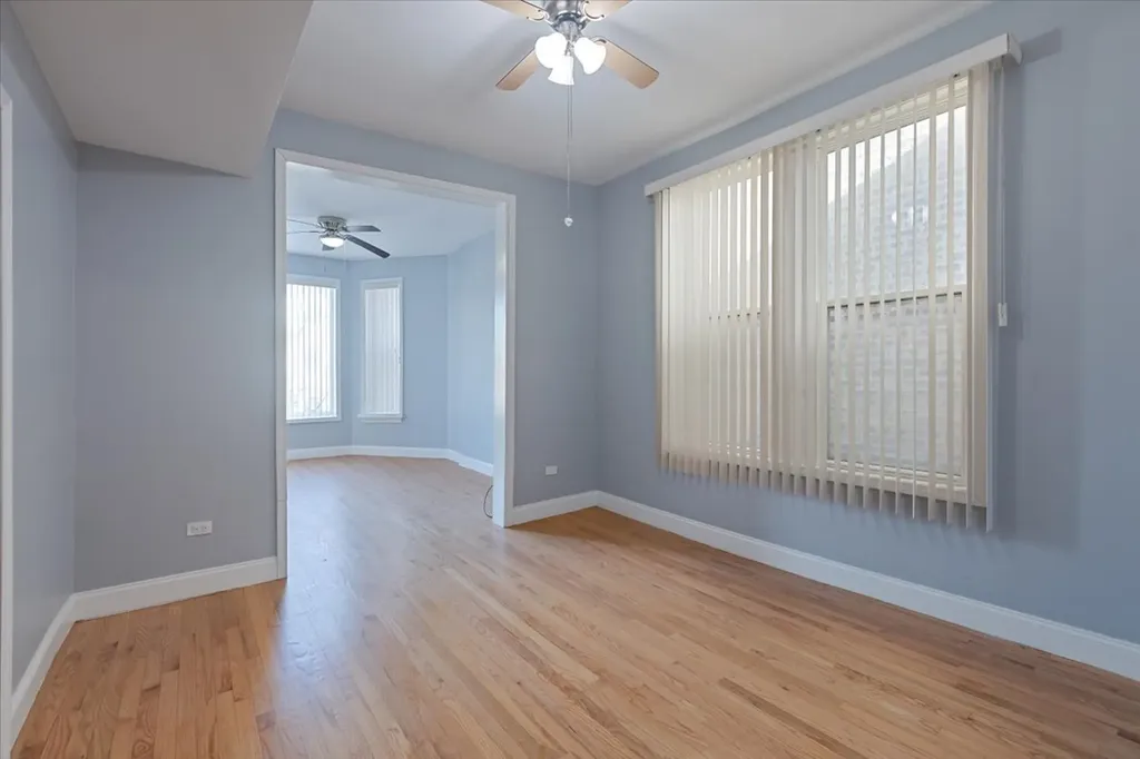 4211 West Gladys Avenue Chicago IL 60624