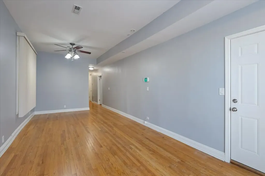 4211 West Gladys Avenue Chicago IL 60624