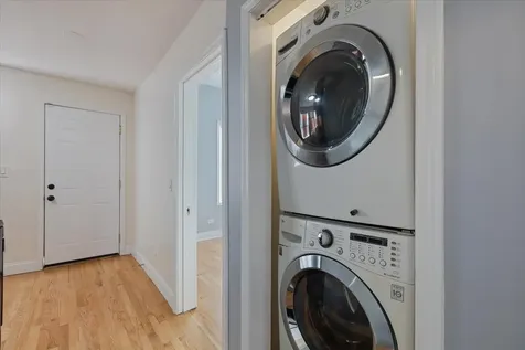 4211 West Gladys Avenue Chicago IL 60624