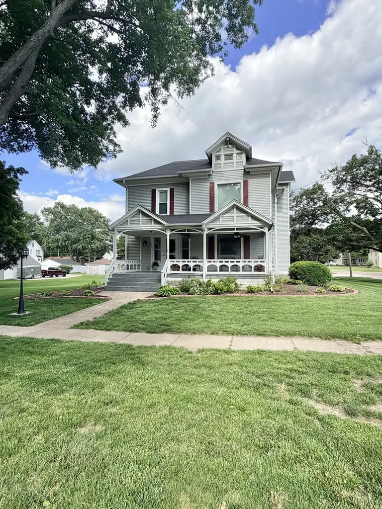 340 South Main Street Sheffield IL 61361