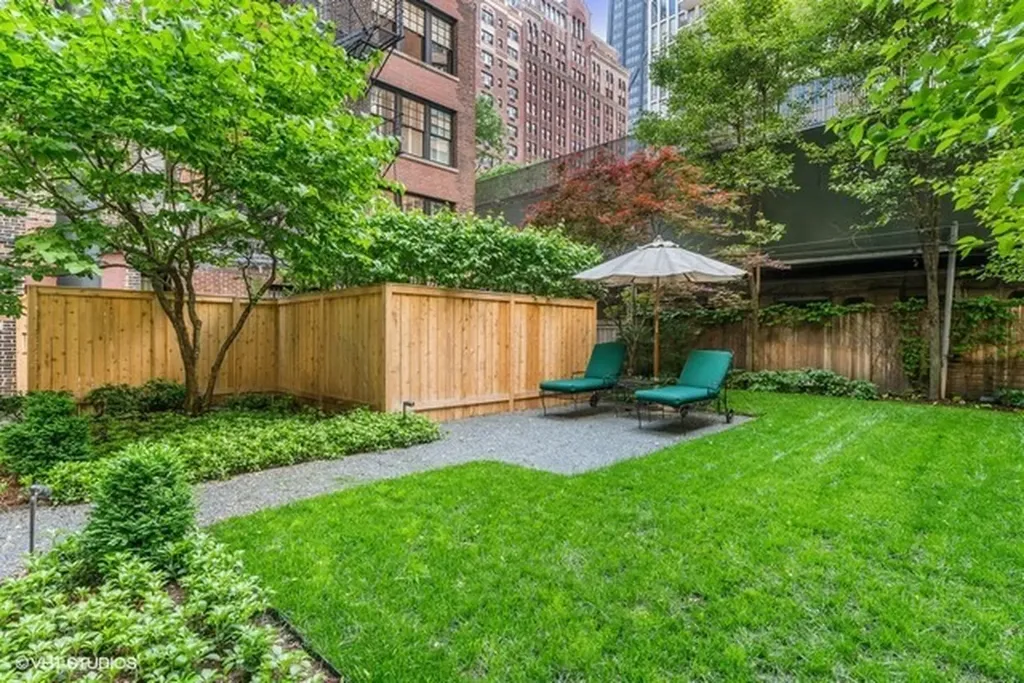 230 East Delaware Place Chicago IL 60611