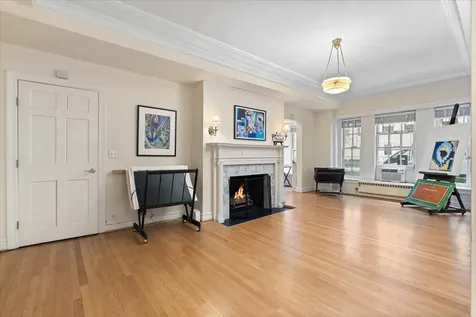 230 East Delaware Place Chicago IL 60611