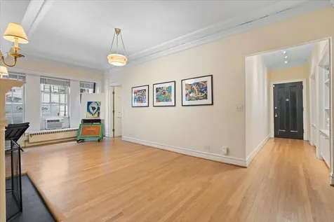 230 East Delaware Place Chicago IL 60611