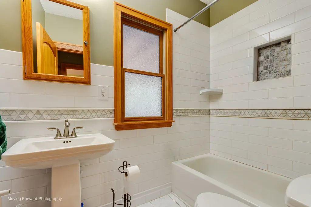 424 South Grace Street Lombard IL 60148