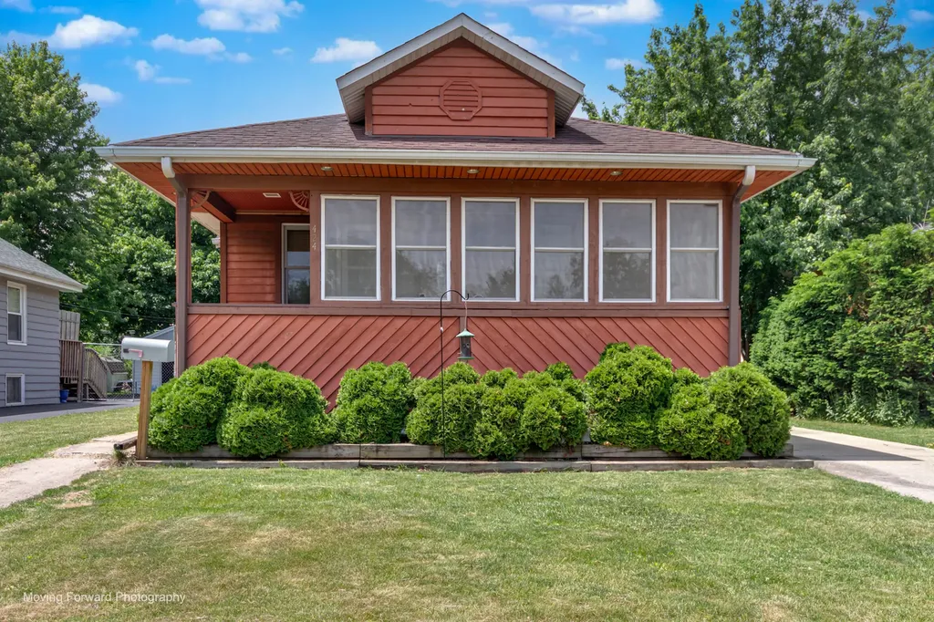 424 South Grace Street Lombard IL 60148
