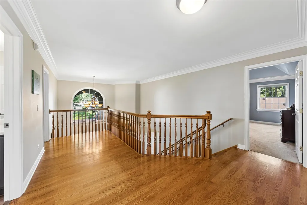 4632 Pershing Avenue Downers Grove IL 60515