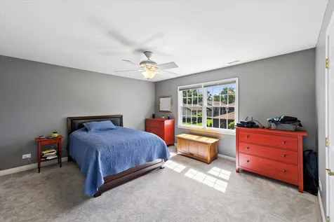 4632 Pershing Avenue Downers Grove IL 60515