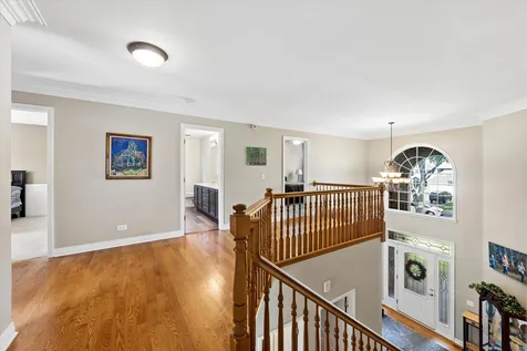 4632 Pershing Avenue Downers Grove IL 60515