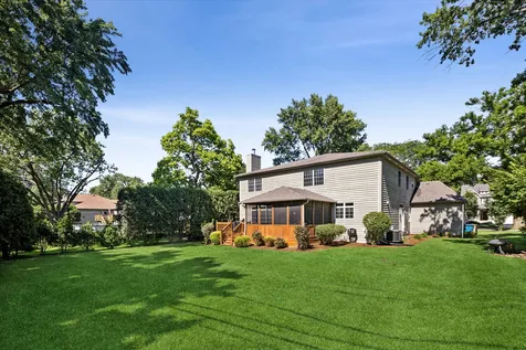 4632 Pershing Avenue Downers Grove IL 60515