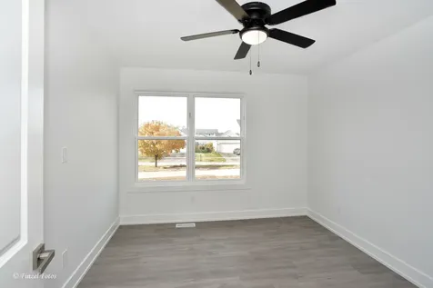 1507 6TH Street Harvard IL 60033