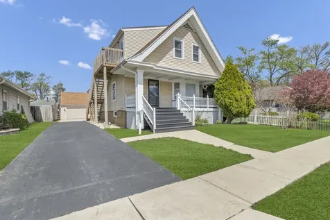 129 West Stimmel Street West Chicago IL 60185