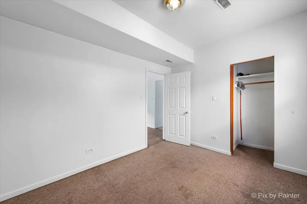 7030 South Artesian Avenue Chicago IL 60629