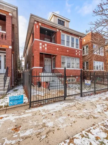 7030 South Artesian Avenue Chicago IL 60629