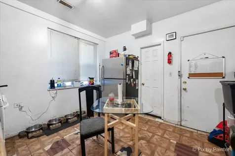 7030 South Artesian Avenue Chicago IL 60629