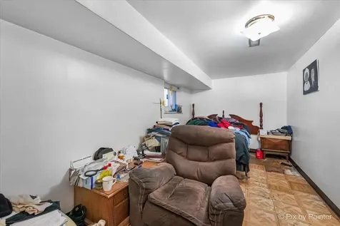 7030 South Artesian Avenue Chicago IL 60629
